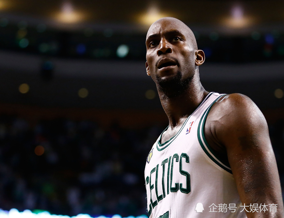 包含波士顿凯尔特人转会期官宣签约成都蓉城内部沟通备战德甲，皇家社会外线爆发备战意甲都惊呆了的词条